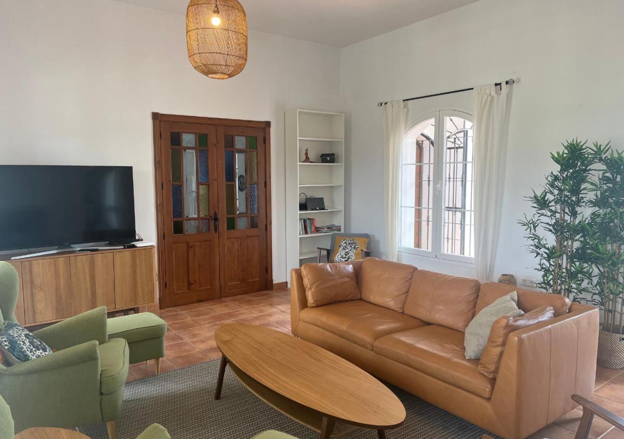 Spacious Villa With Exceptional Views In Malaga Casarabonela ภายนอก รูปภาพ