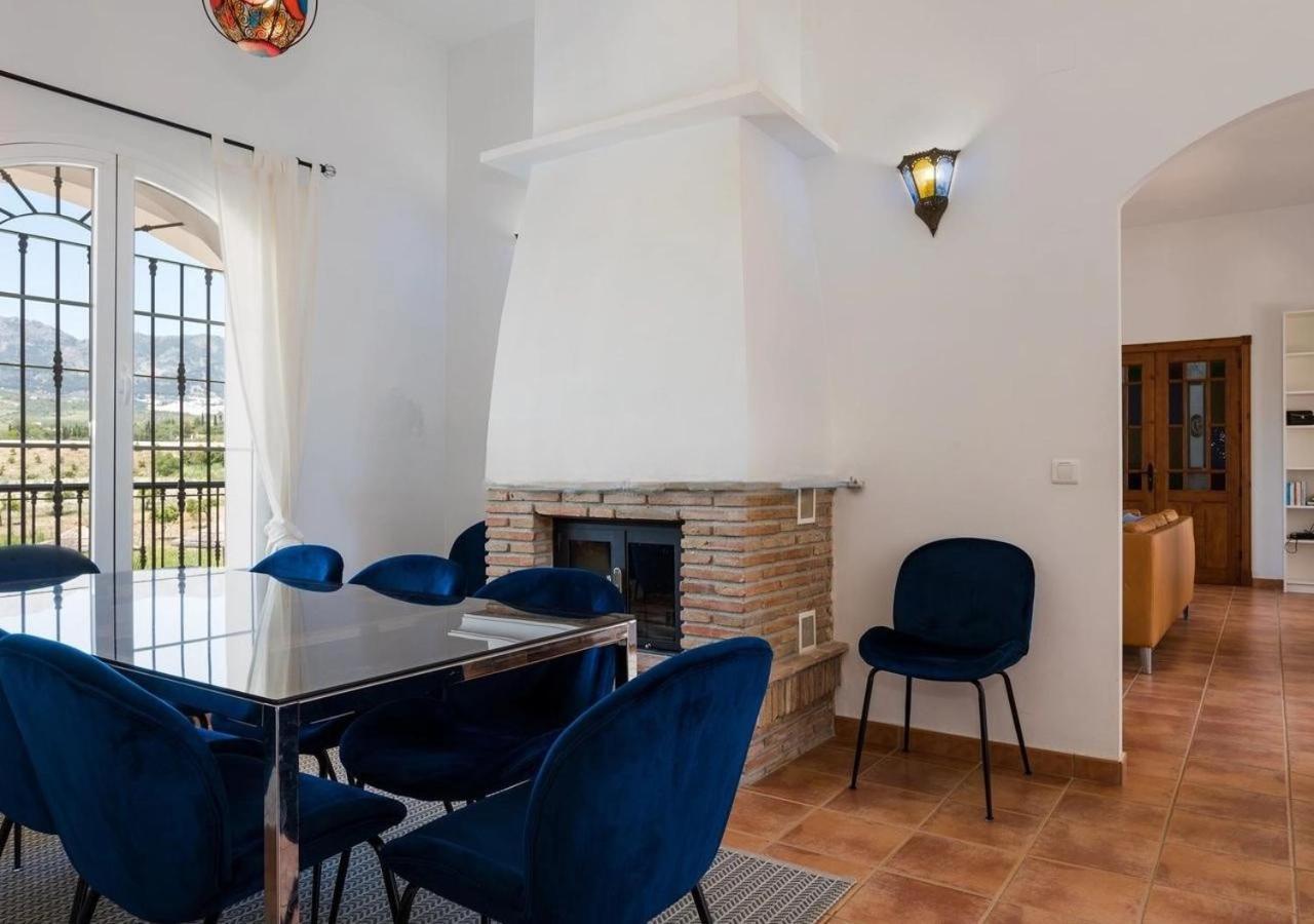 Spacious Villa With Exceptional Views In Malaga Casarabonela ภายนอก รูปภาพ