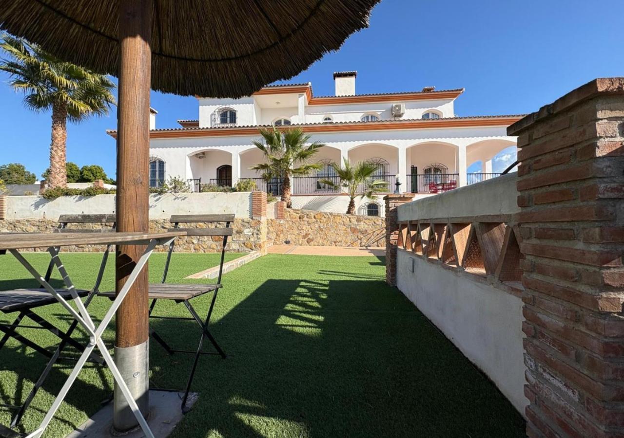 Spacious Villa With Exceptional Views In Malaga Casarabonela ภายนอก รูปภาพ