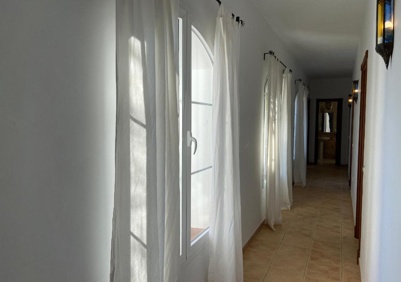 Spacious Villa With Exceptional Views In Malaga Casarabonela ภายนอก รูปภาพ