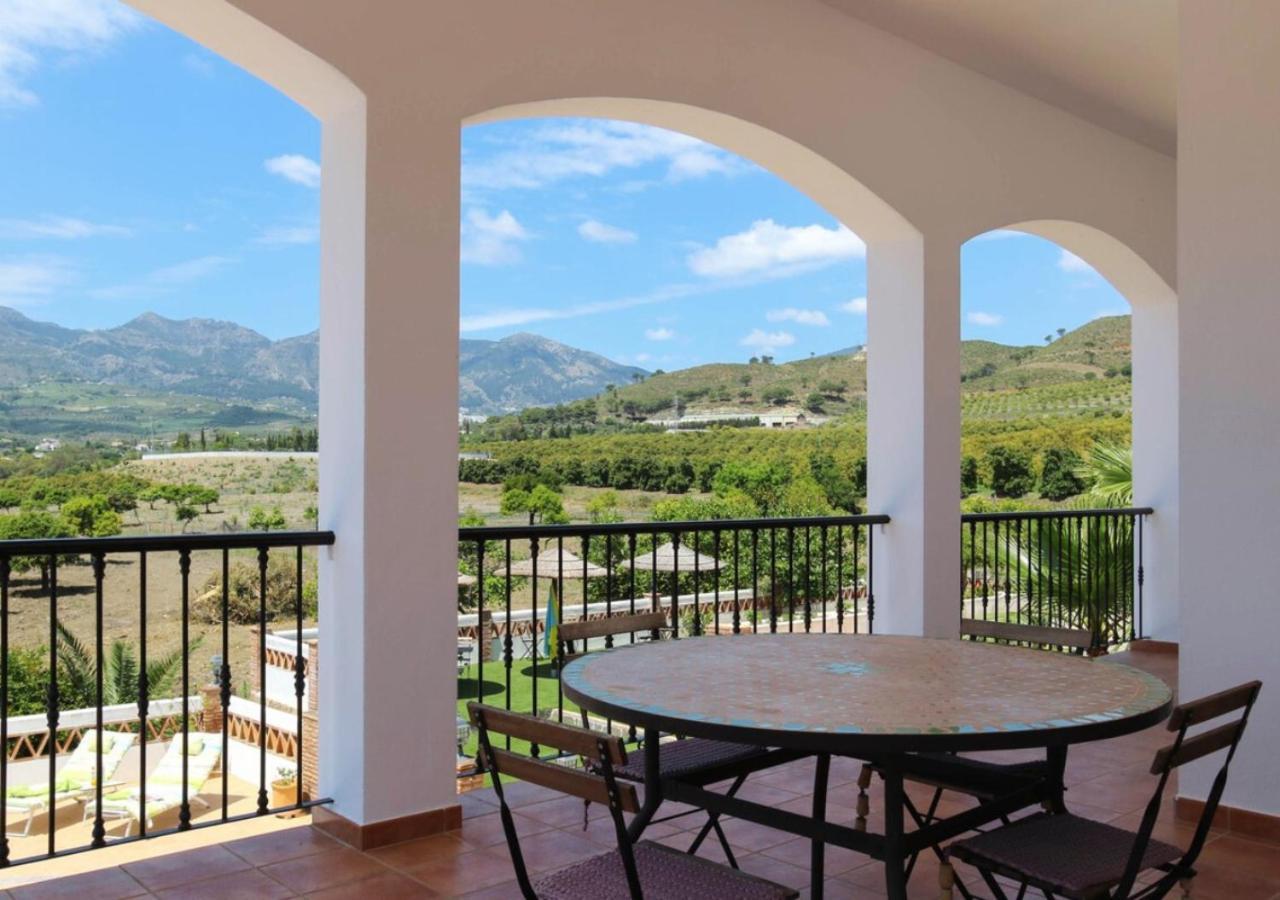 Spacious Villa With Exceptional Views In Malaga Casarabonela ภายนอก รูปภาพ